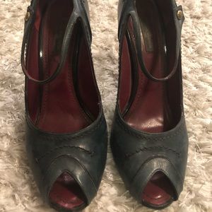 Louis Vuitton High Heels 38.5 Dusty Blue, Peep Toe